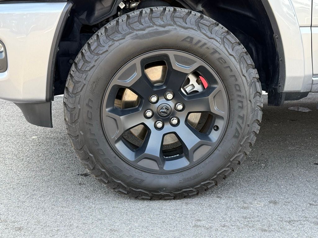 2025 RAM 1500 Big Horn/Lone Star - 4WD / PANORAMIC SUNROOF / ONE OWNER