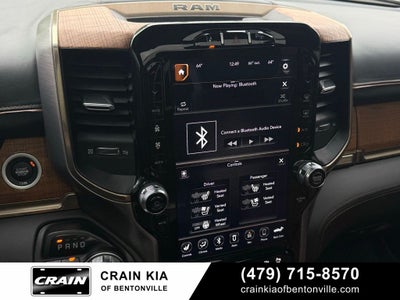 2020 RAM 1500 Laramie Longhorn - 4WD / PANORAMIC SUNROOF / LIFTED!