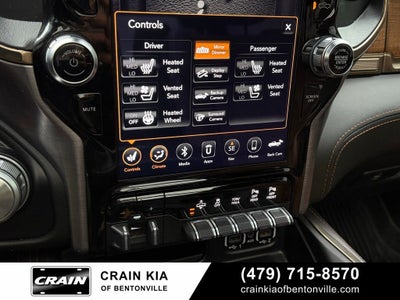 2020 RAM 1500 Laramie Longhorn - 4WD / PANORAMIC SUNROOF / LIFTED!