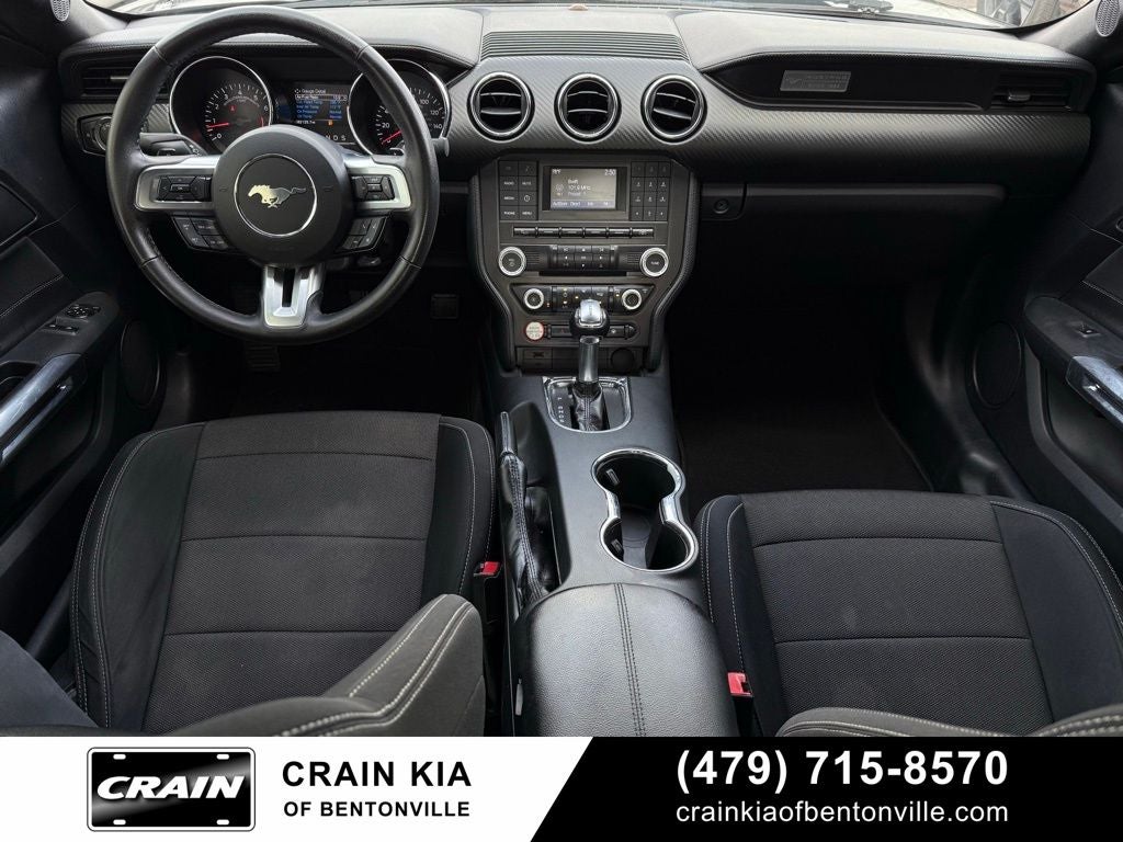 2016 Ford Mustang V6