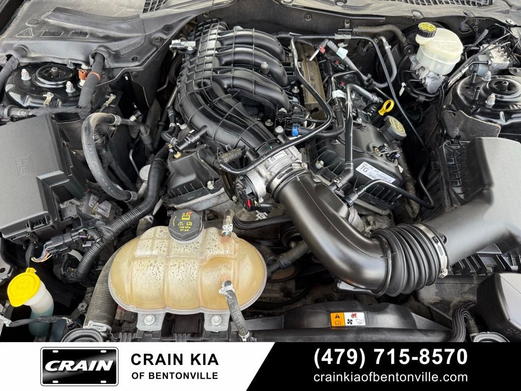 2016 Ford Mustang V6