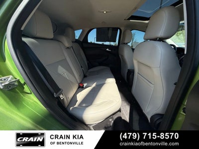 2018 Ford Focus Titanium - HATCHBACK / SUNROOF / CLEAN CARFAX / LOW MILES!