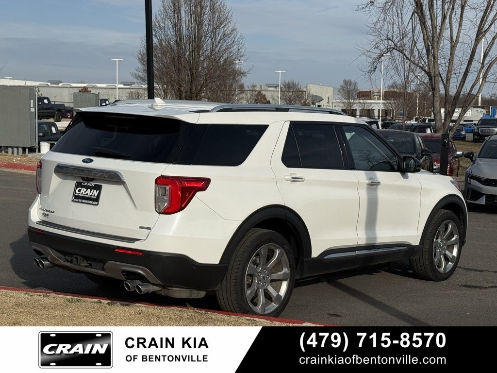 2020 Ford Explorer Platinum - 4WD / PANORAMIC SUNROOF / CLEAN CARFAX