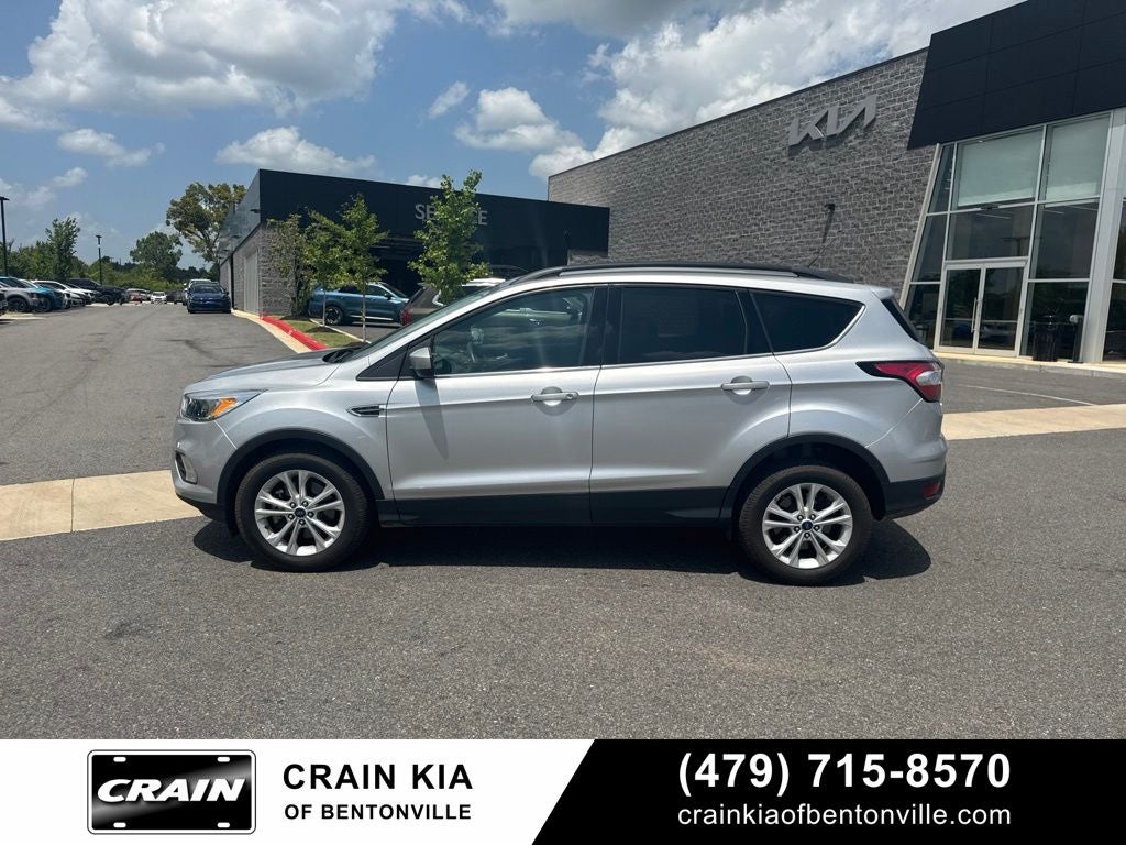 2018 Ford Escape SE - 4WD / CLEAN CARFAX / ONE OWNER