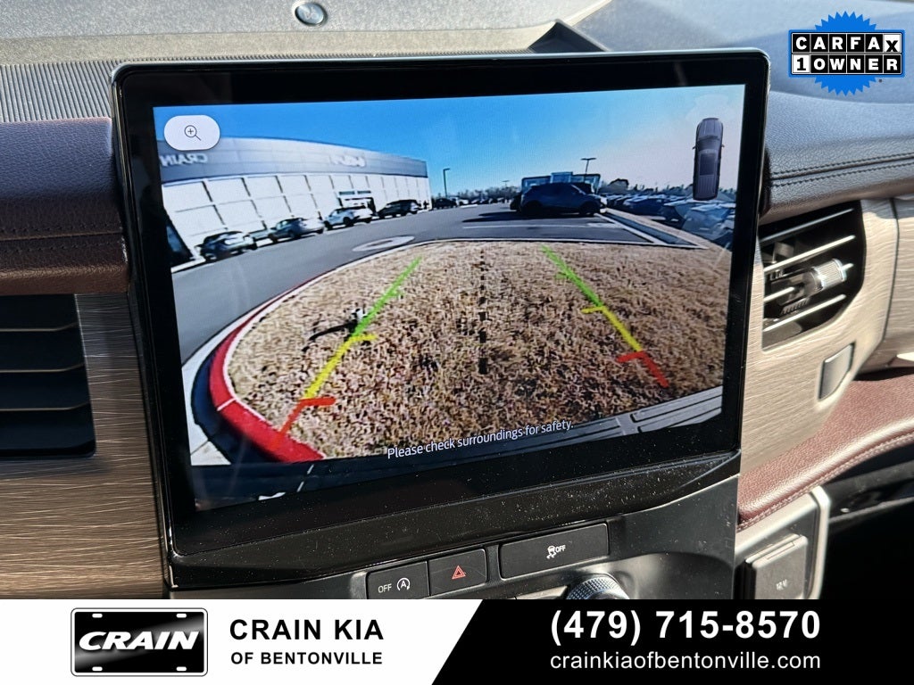 2024 Ford Expedition Limited - 4WD / PANORAMIC SUNROOF / CLEAN CARFAX / 1 OWNER