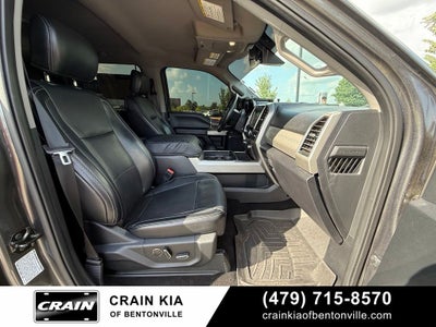 2019 Ford F-350SD Lariat Ultimate - 4WD / CLEAN CARFAX