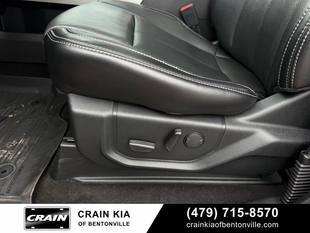 2019 Ford F-150 Lariat - 4WD / PANORAMIC SUNROOF