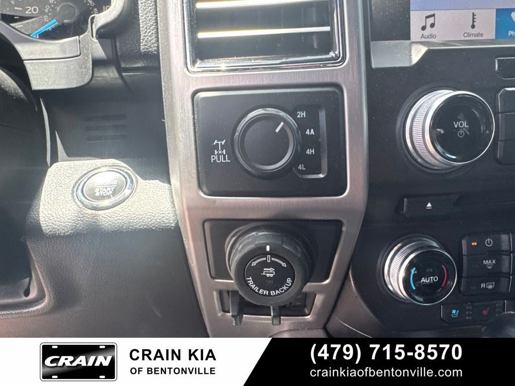 2018 Ford F-150 Platinum - 4WD / PANORAMIC SUNROOF
