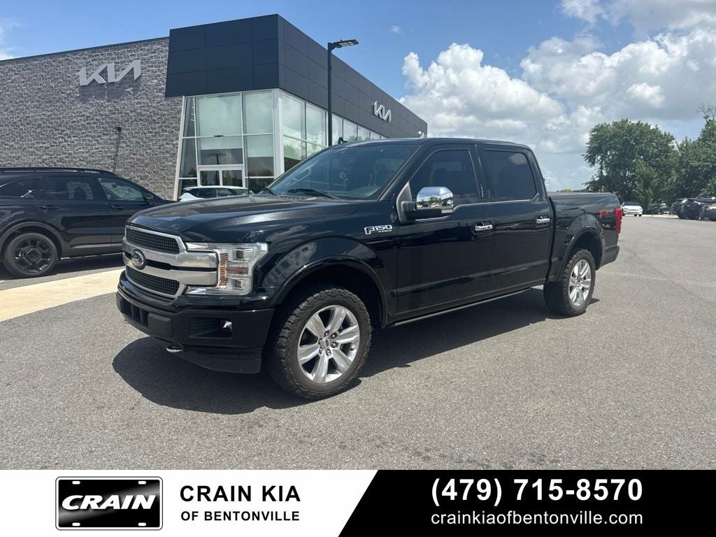 2018 Ford F-150 Platinum - 4WD / PANORAMIC SUNROOF