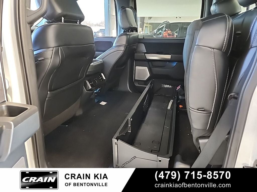 2023 Ford F-150 Platinum - 4WD / PANORAMIC SUNROOF / CLEAN CARFAX