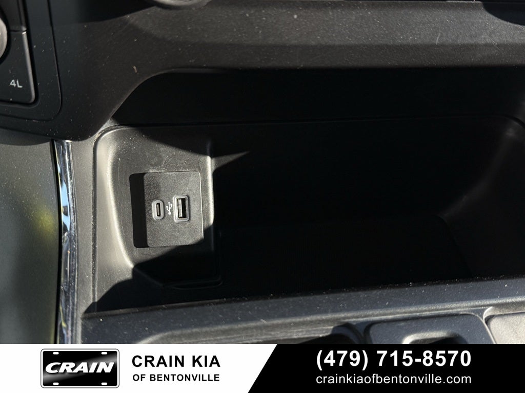 2021 Ford F-150 XLT - 4WD / CLEAN CARFAX