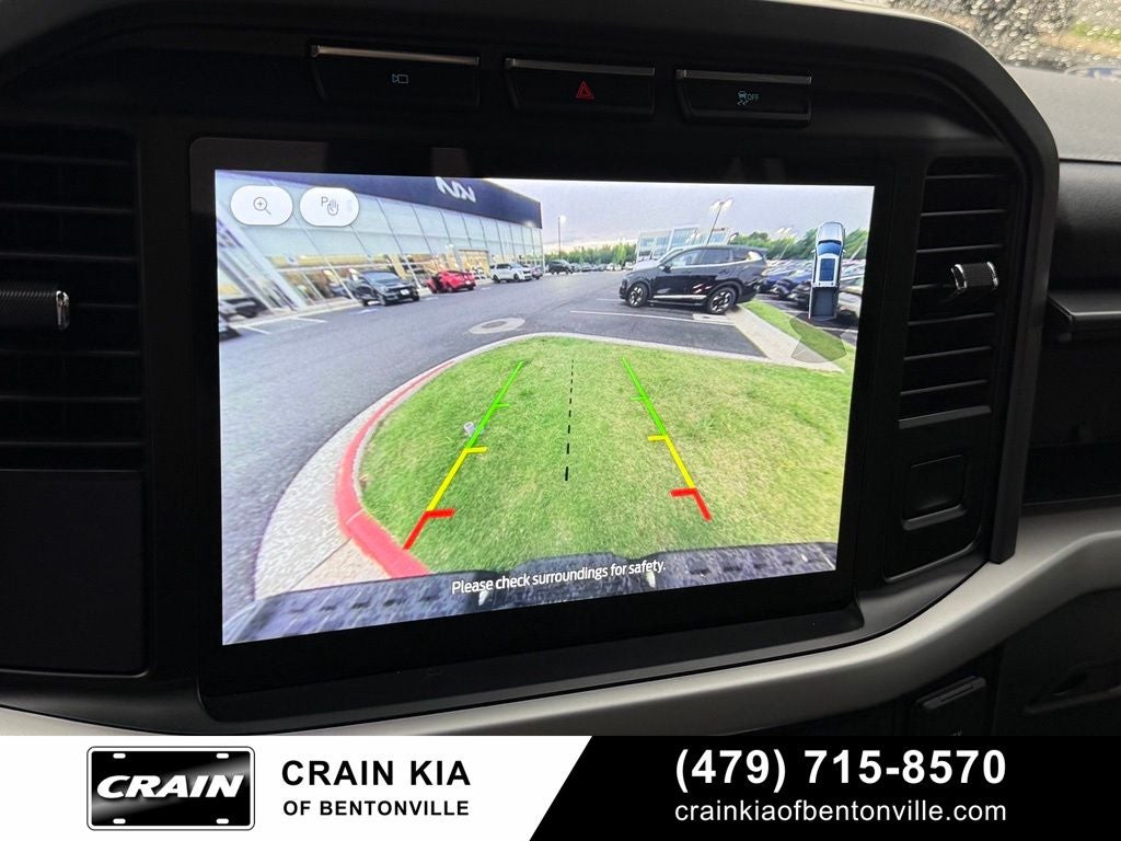 2022 Ford F-150 Lightning Pro - AWD / CLEAN CARFAX / ONE OWNER