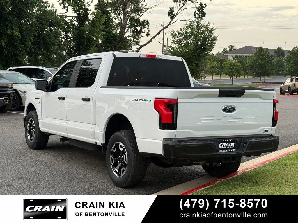 2022 Ford F-150 Lightning Pro - AWD / CLEAN CARFAX / ONE OWNER