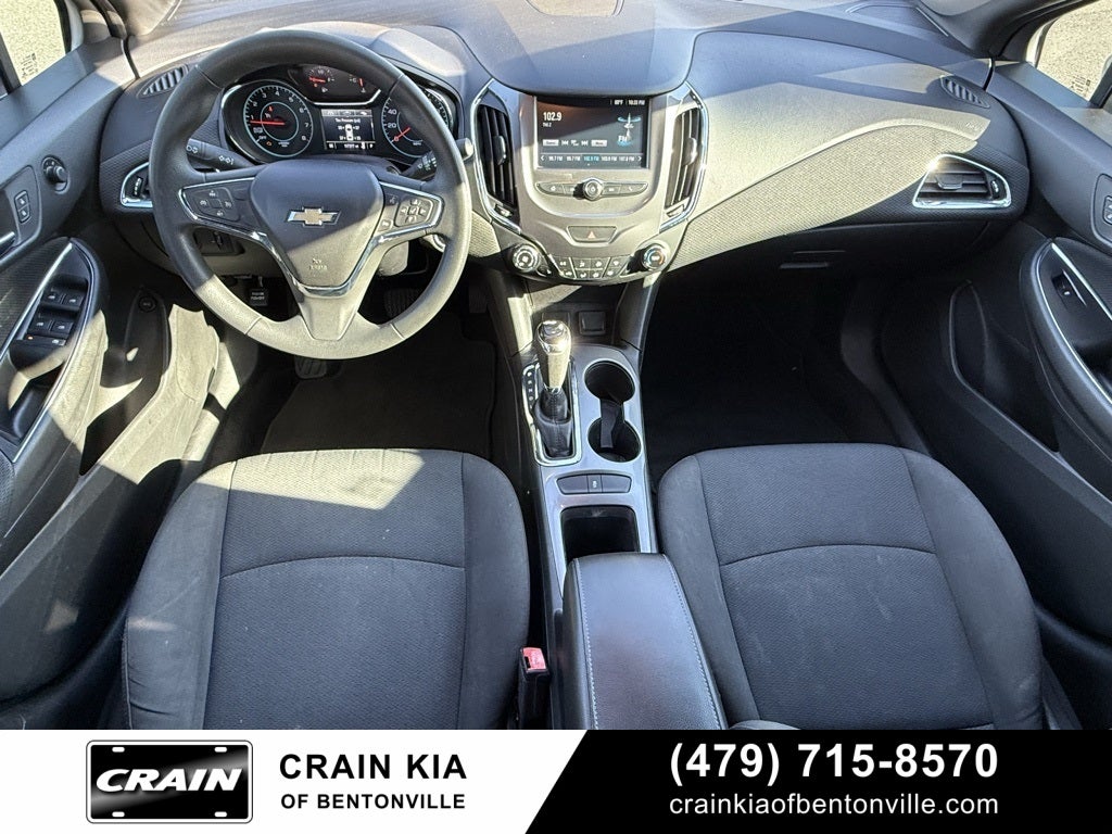 2017 Chevrolet Cruze LT - CLEAN CARFAX / RS PACKAGE
