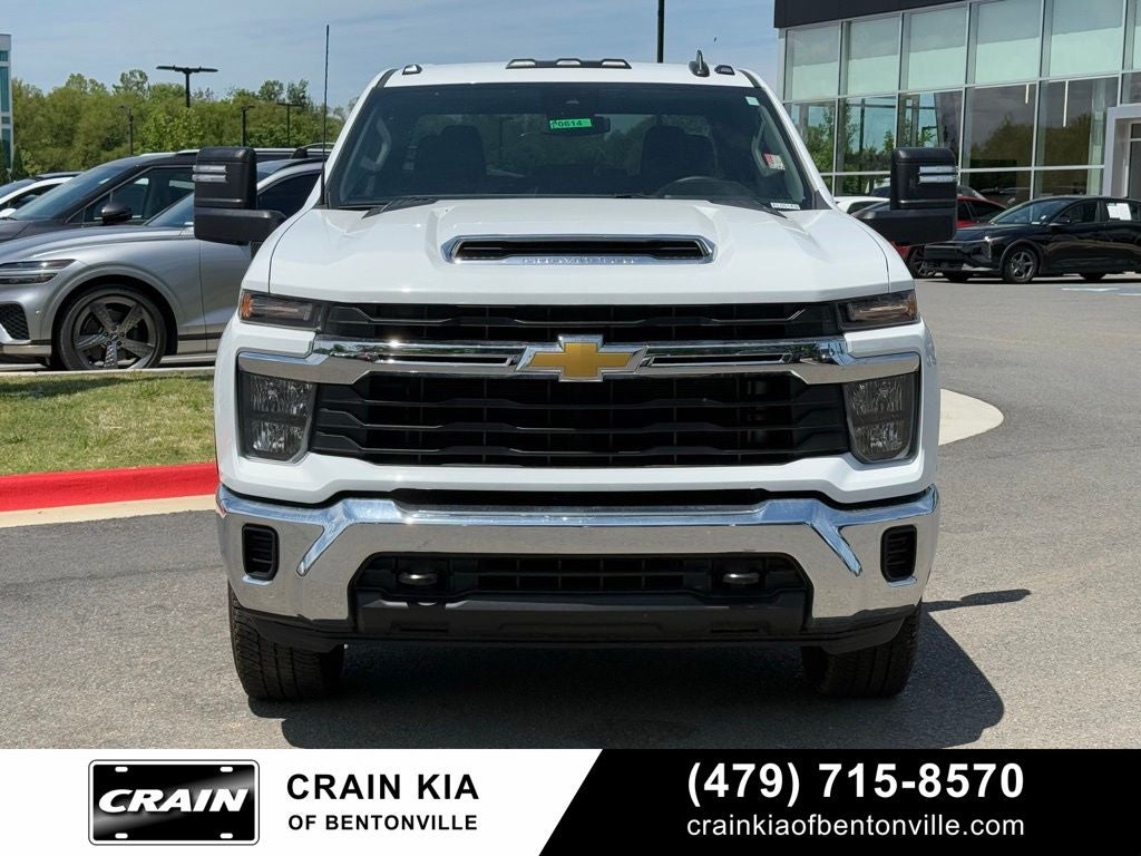 2025 Chevrolet Silverado 2500HD LT - 4WD / CLEAN CARFAX / ONE OWNER