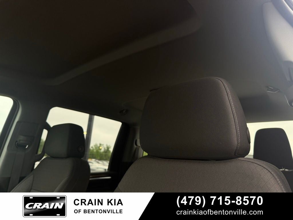 2025 Chevrolet Silverado 2500HD LT - 4WD / CLEAN CARFAX / ONE OWNER