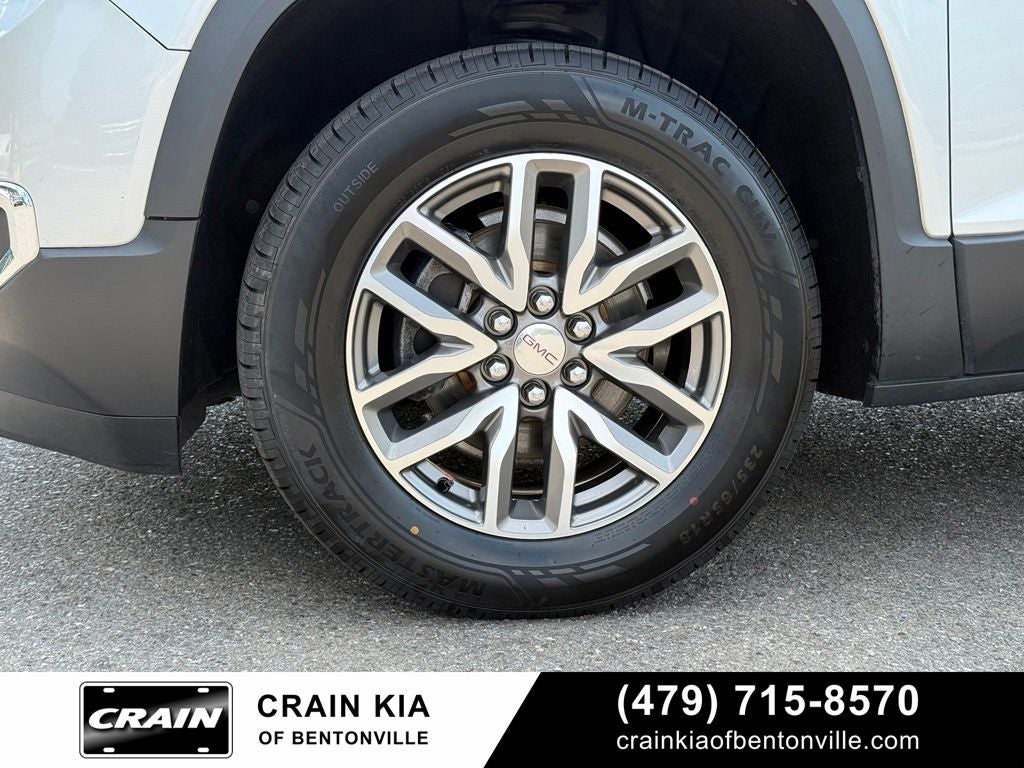 2019 GMC Acadia SLE-2 - CARFAX ONE OWNER