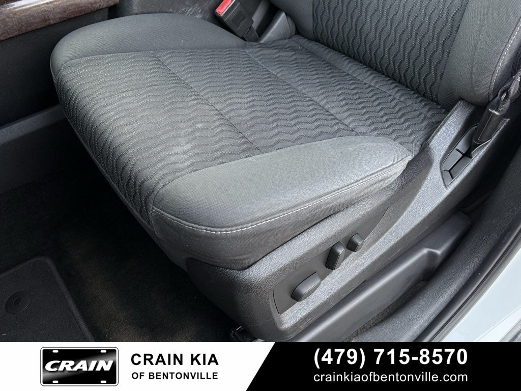 2016 GMC Yukon XL SLE