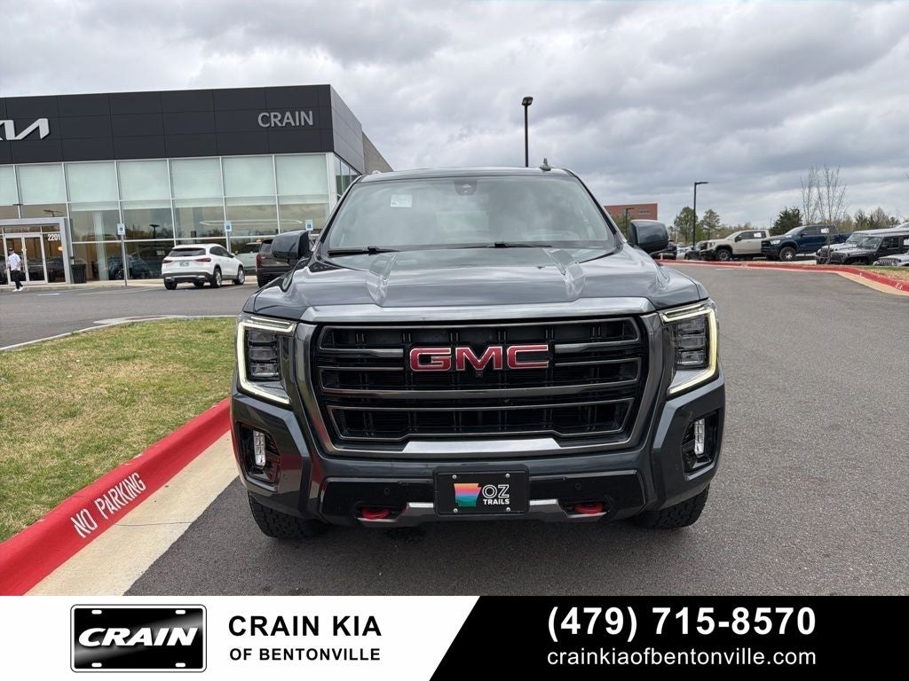2021 GMC Yukon AT4 - 4WD / PANORAMIC SUNROOF / CLEAN CARFAX