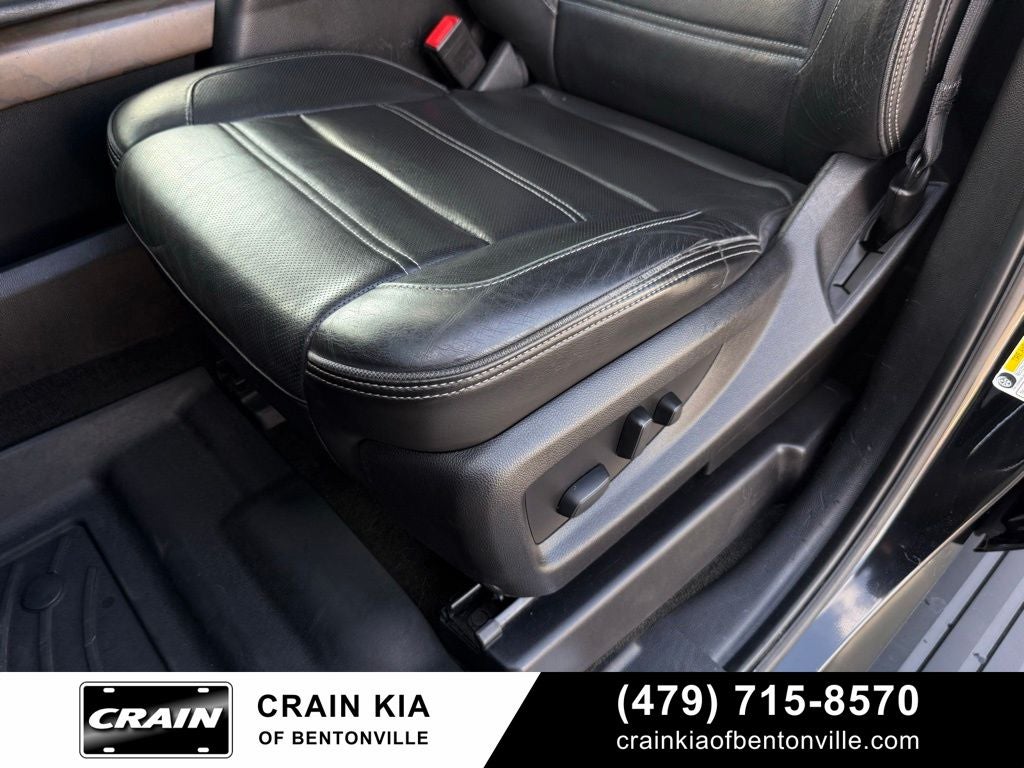 2018 GMC Yukon Denali - 4WD / SUNROOF