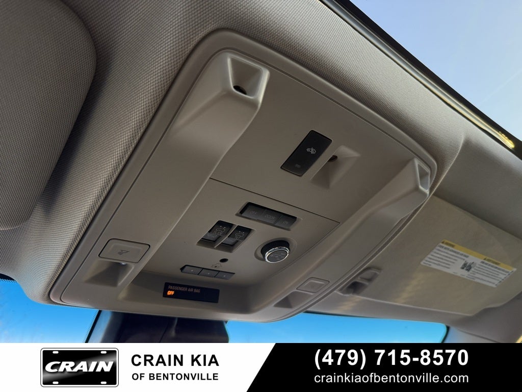 2018 GMC Yukon Denali Ultimate - 4WD / SUNROOF / CLEAN CARFAX