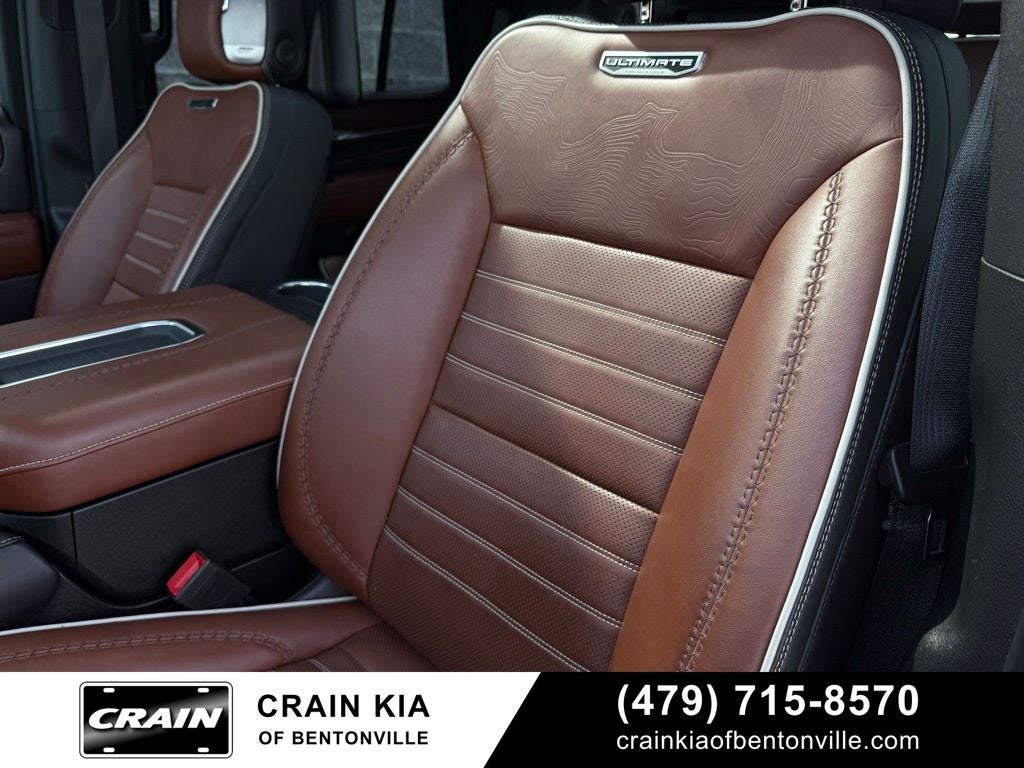 2023 GMC Yukon Denali Ultimate - 4WD / $95,545 MSRP / PANO ROOF / DVD