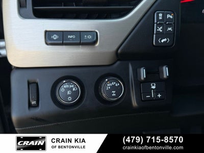 2018 GMC Yukon XL Denali Ultimate - 4WD / SUNROOF / CLEAN CARFAX