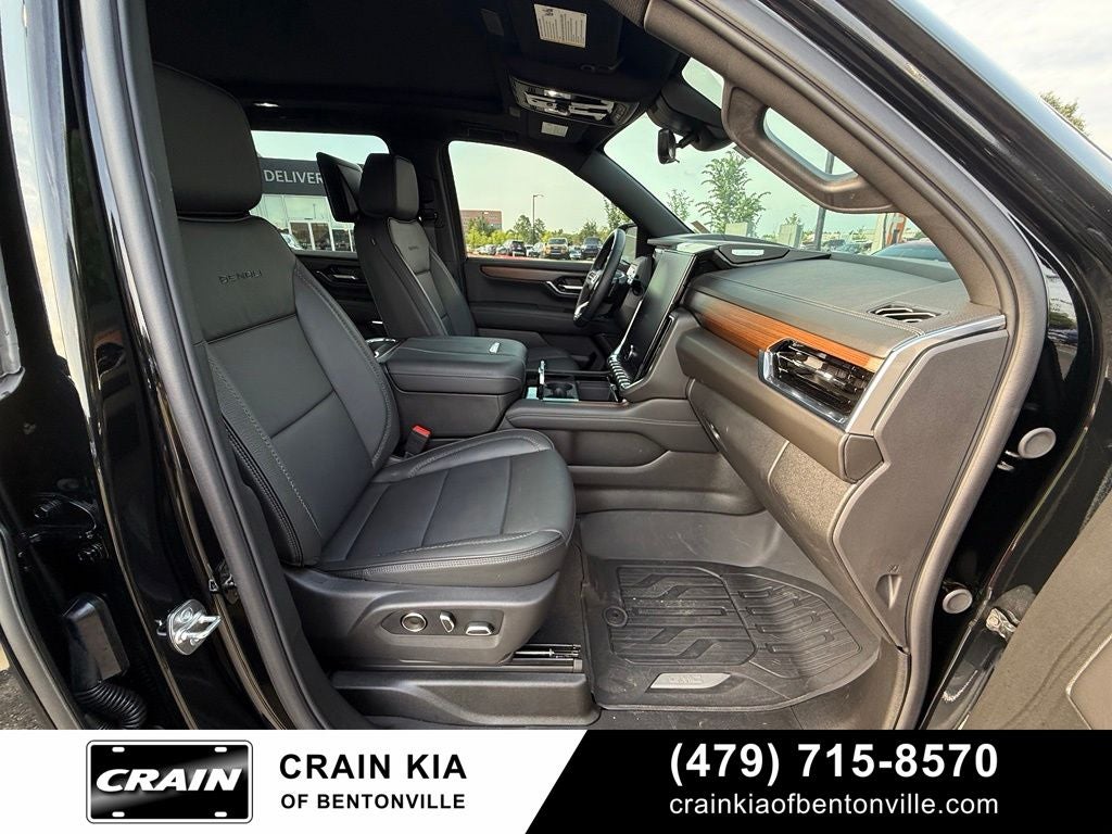 2026 GMC Yukon XL Denali Reserve - 4WD / PANORAMIC SUNROOF