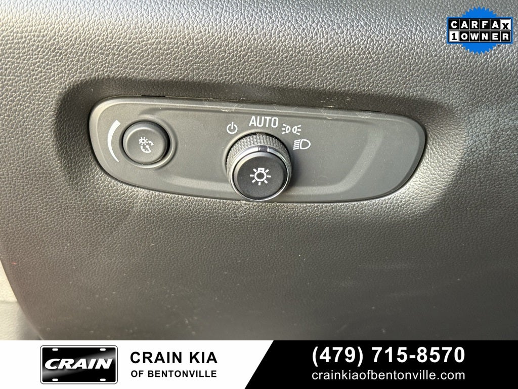 2023 Chevrolet Traverse RS - AWD / DUAL SUNROOF / CLEAN CARFAX / ONE OWNER