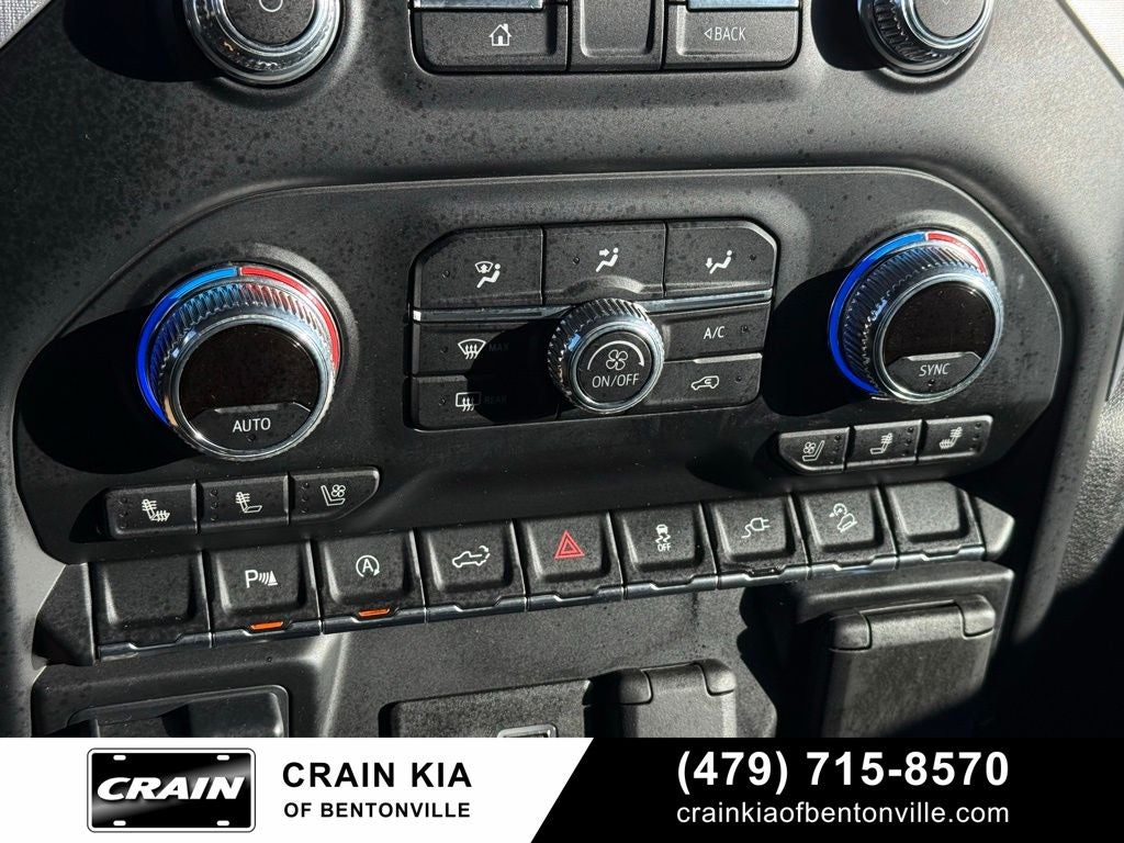 2020 GMC Sierra 1500 SLT - 4WD / CLEAN CARFAX