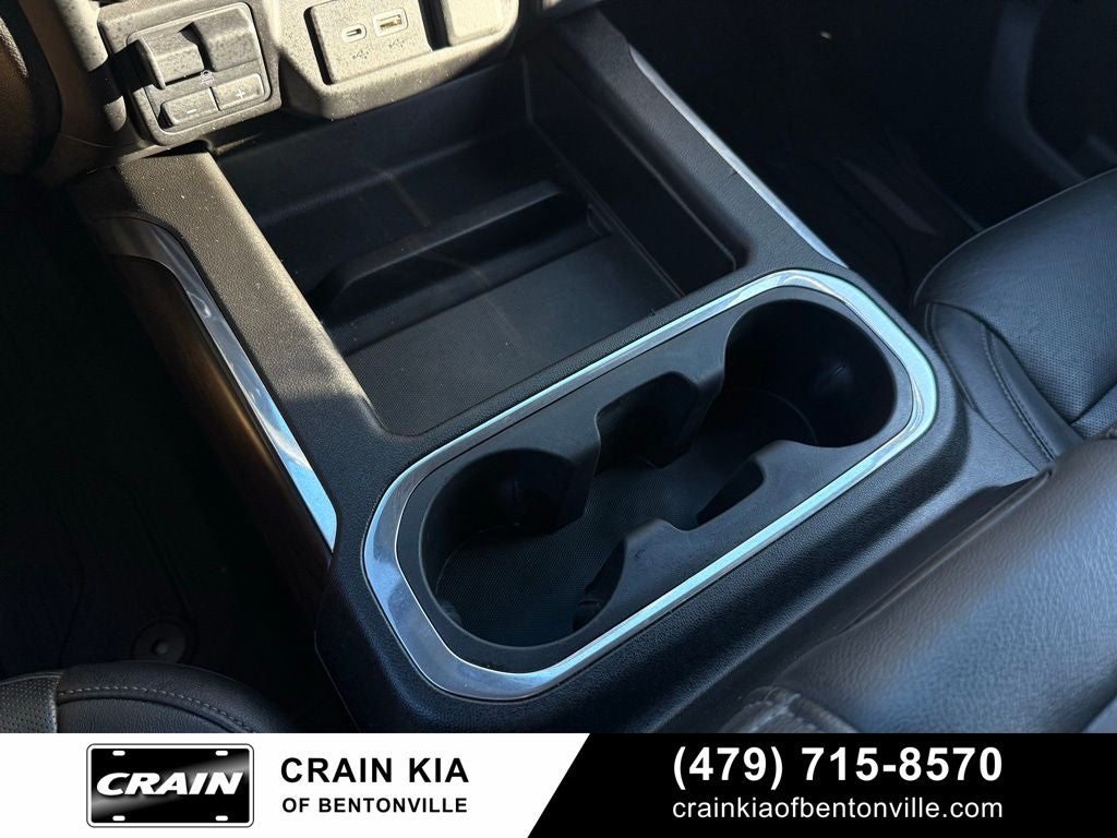 2020 GMC Sierra 1500 SLT - 4WD / CLEAN CARFAX