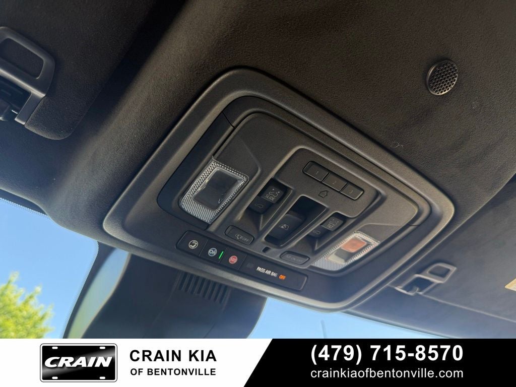 2025 GMC Sierra 1500 Denali Ultimate - 4WD / SUNROOF / CLEAN CARFAX