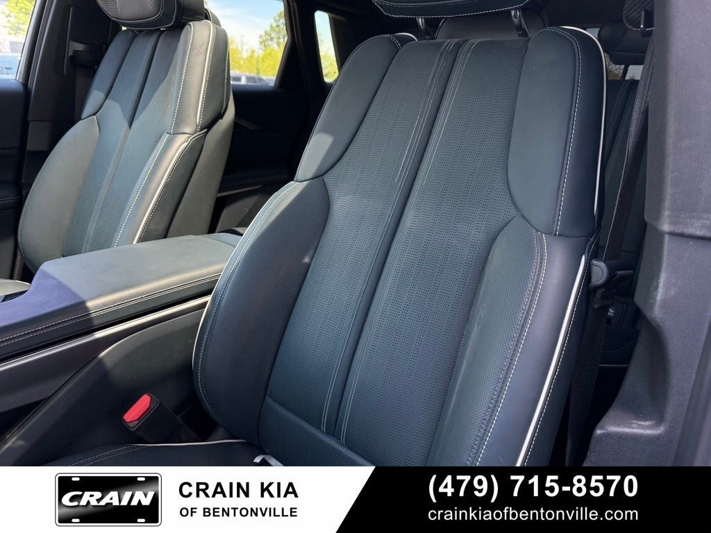 2024 Cadillac LYRIQ Sport 3 - AWD / PANORAMIC SUNROOF / ONE OWNER