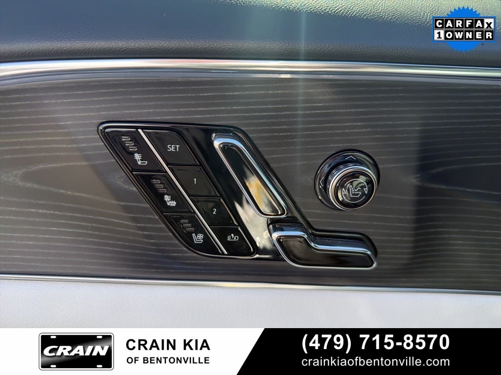 2024 Cadillac LYRIQ Sport - AWD / PANORAMIC SUNROOF / ONE OWNER