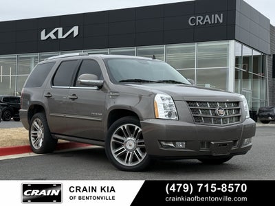 2014 Cadillac Escalade Premium - AWD / CLEAN CARFAX / VERY LOW MILES!
