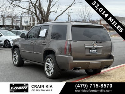 2014 Cadillac Escalade Premium - AWD / CLEAN CARFAX / VERY LOW MILES!