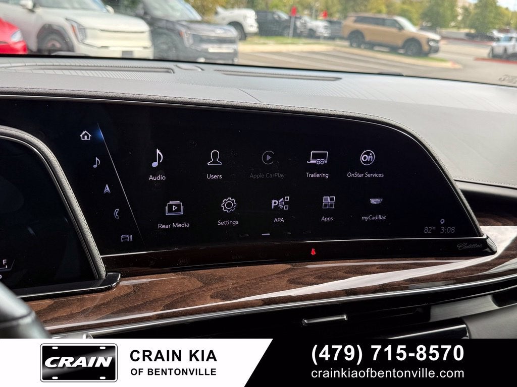 2023 Cadillac Escalade Sport Platinum Onyx - 4WD / PANORAMIC SUNROOF / CLEAN CARFAX