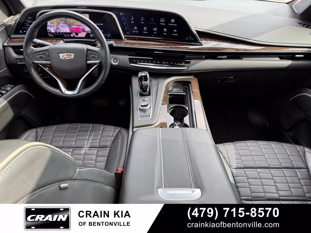 2023 Cadillac Escalade Sport Platinum Onyx - 4WD / PANORAMIC SUNROOF / CLEAN CARFAX