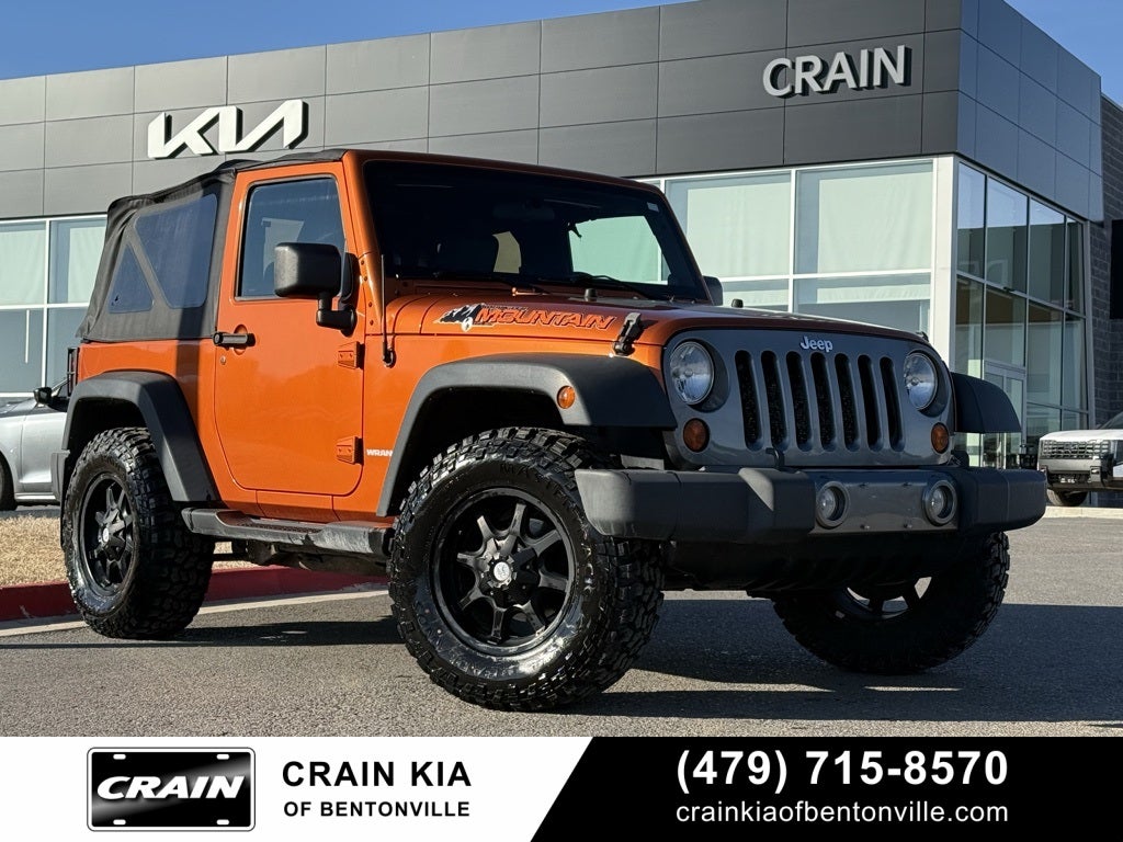 2010 Jeep Wrangler Sport - 4WD / CLEAN CARFAX