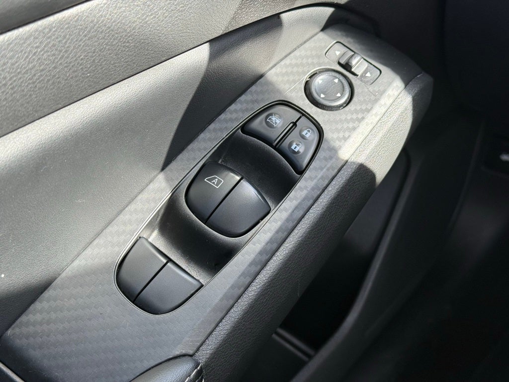 2024 Nissan Altima 2.5 SV - CLEAN CARFAX / ONE OWNER