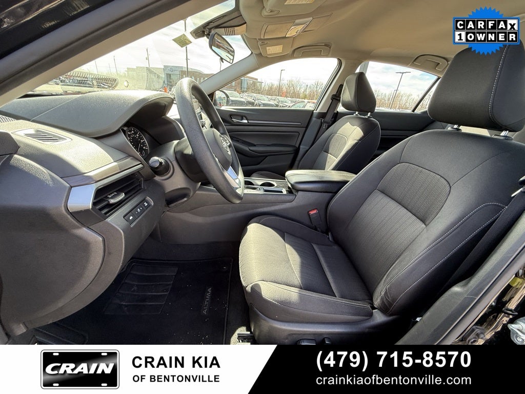 2024 Nissan Altima 2.5 SV - CLEAN CARFAX / ONE OWNER