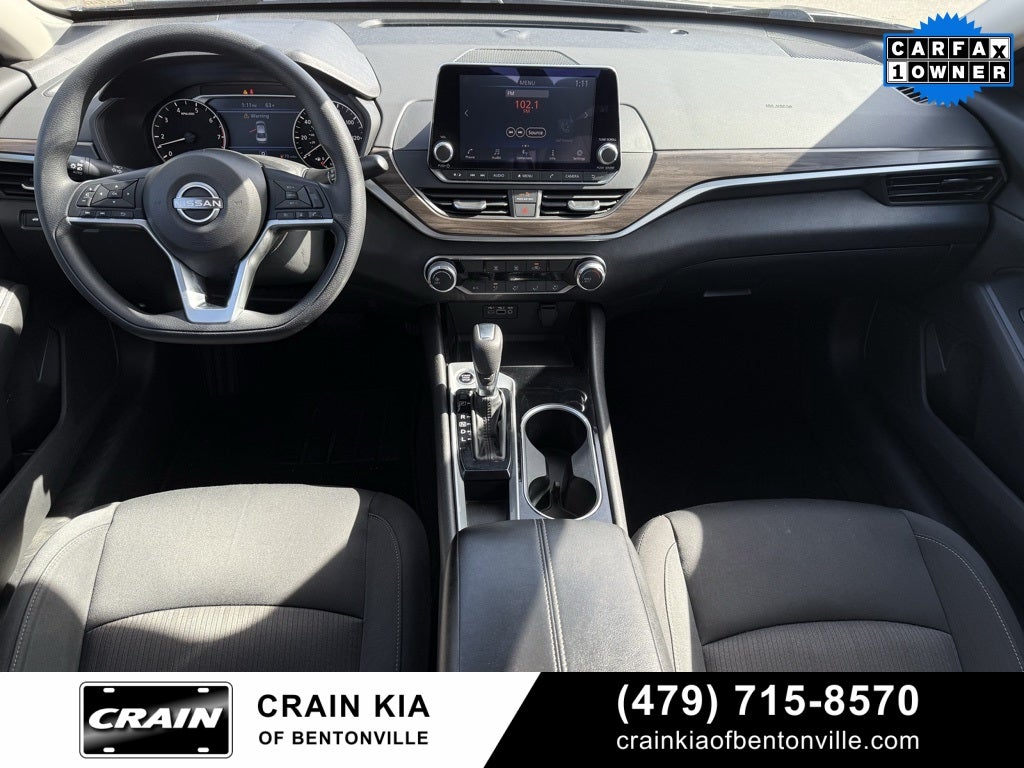 2024 Nissan Altima 2.5 SV - CLEAN CARFAX / ONE OWNER
