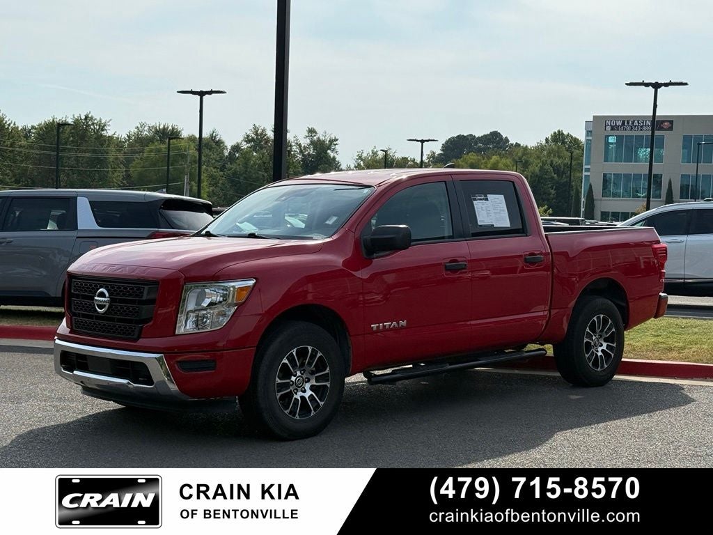 2022 Nissan Titan SV - 4WD