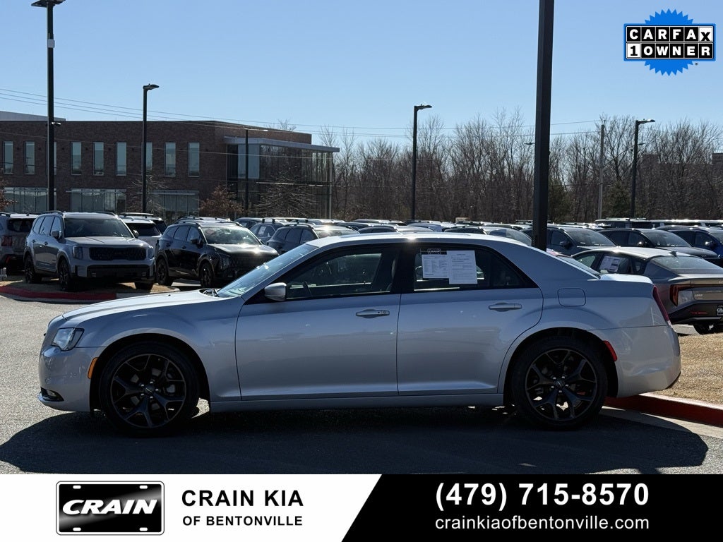 2023 Chrysler 300 S - PANORAMIC SUNROOF / CARFAX ONE OWNER
