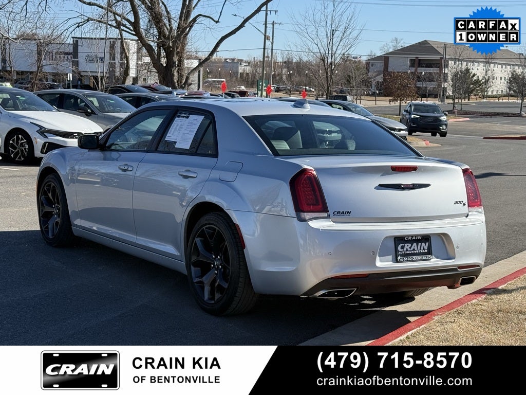 2023 Chrysler 300 S - PANORAMIC SUNROOF / CARFAX ONE OWNER