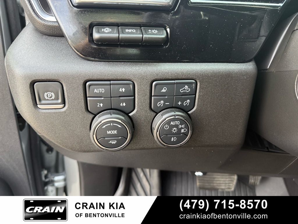 2025 Chevrolet Silverado 1500 High Country - 4WD / SUNROOF / ONE OWNER