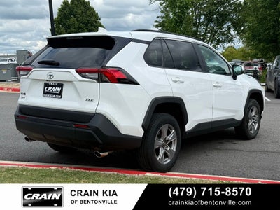 2024 Toyota RAV4 XLE - CARFAX ONE OWNER