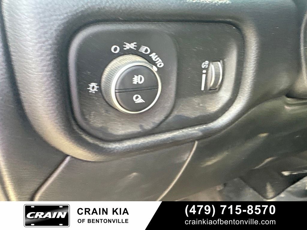 2022 RAM 3500 Big Horn - 4WD / CLEAN CARFAX