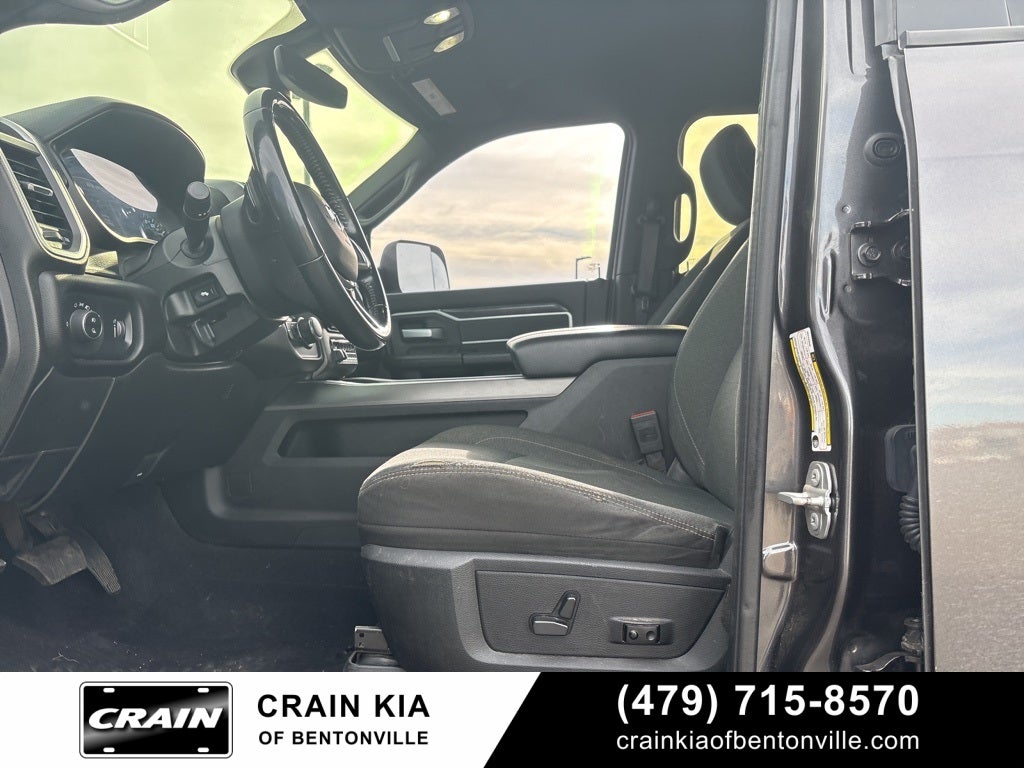 2021 RAM 2500 Big Horn - 4WD / LIFTED! / CLEAN CARFAX