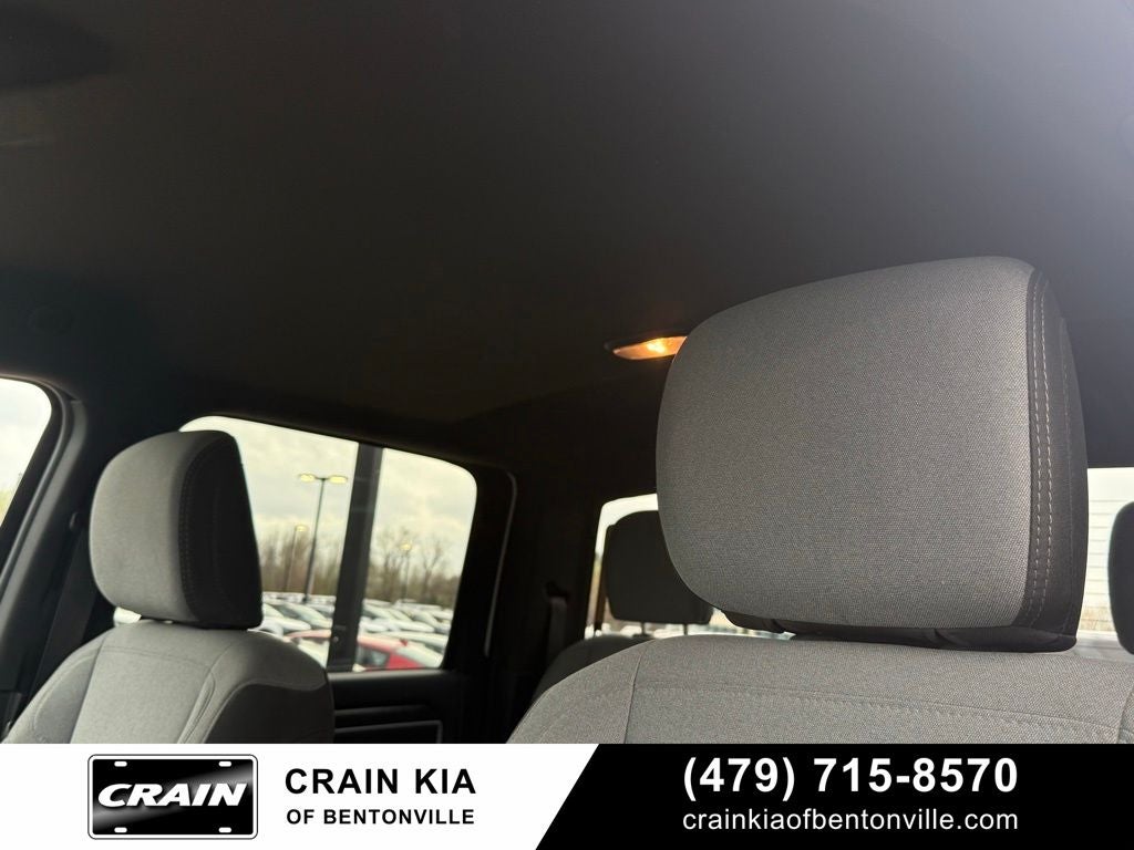 2024 RAM 2500 Big Horn - 4WD / CARFAX ONE OWNER